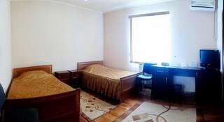 Гостиница Comfort Благовещенск Улучшенный двухместный номер с 2 отдельными кроватями-3